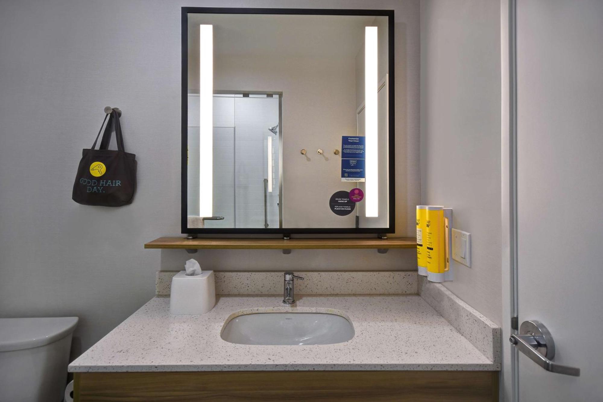 Tru By Hilton West Memphis, Ar Hotell Exteriör bild